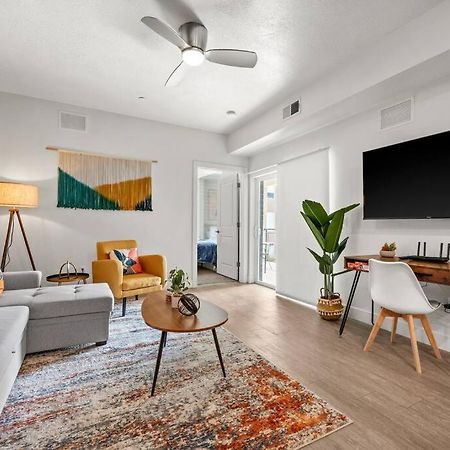 Luxurious Retreat In Slc Apartment ซอลต์เลคซิตี้ ภายนอก รูปภาพ