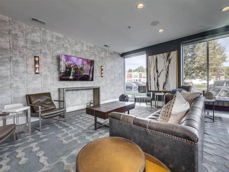 Luxurious Retreat In Slc Apartment ซอลต์เลคซิตี้ ภายนอก รูปภาพ